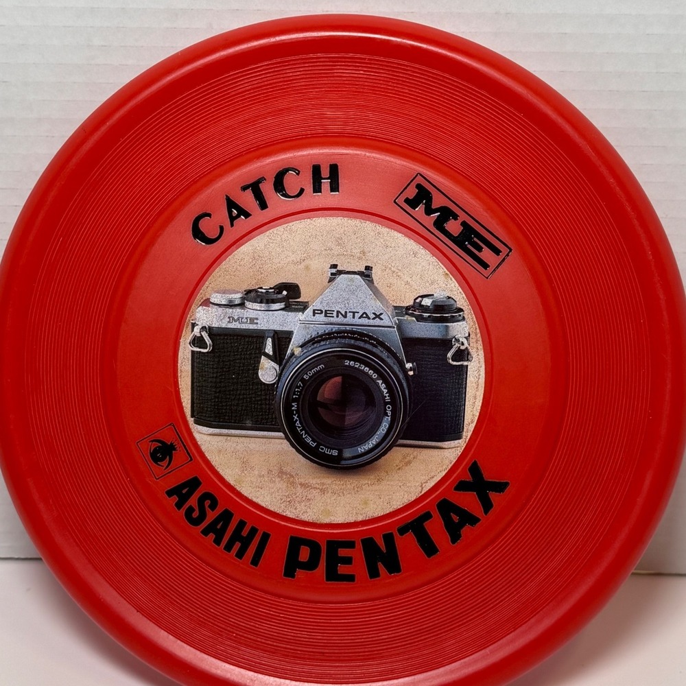 Vintage Asahi Pentax ME Camera Red Frisbee Irwin Toy Canada Wham-O Flying Disc